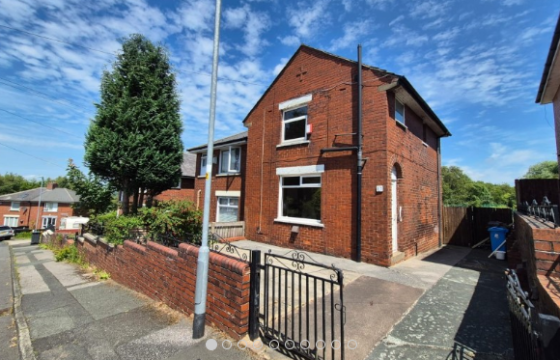 Renovation in Oldham photo